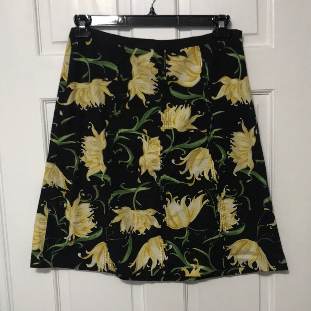 Speechless bold floral cotton skirt slight a line